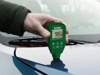 کارشناسی خودرو با دستگاه ضخامت سنج دیجیتال التراسونیک